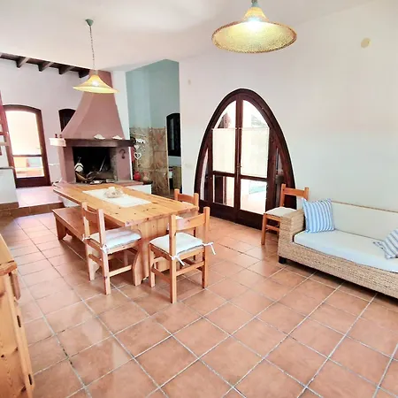 Semesterbostad Rosa Bestvacationever Torre delle Stelle