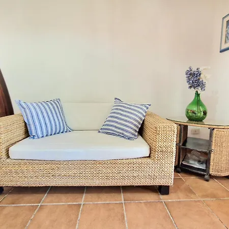 Holiday home Rosa Bestvacationever